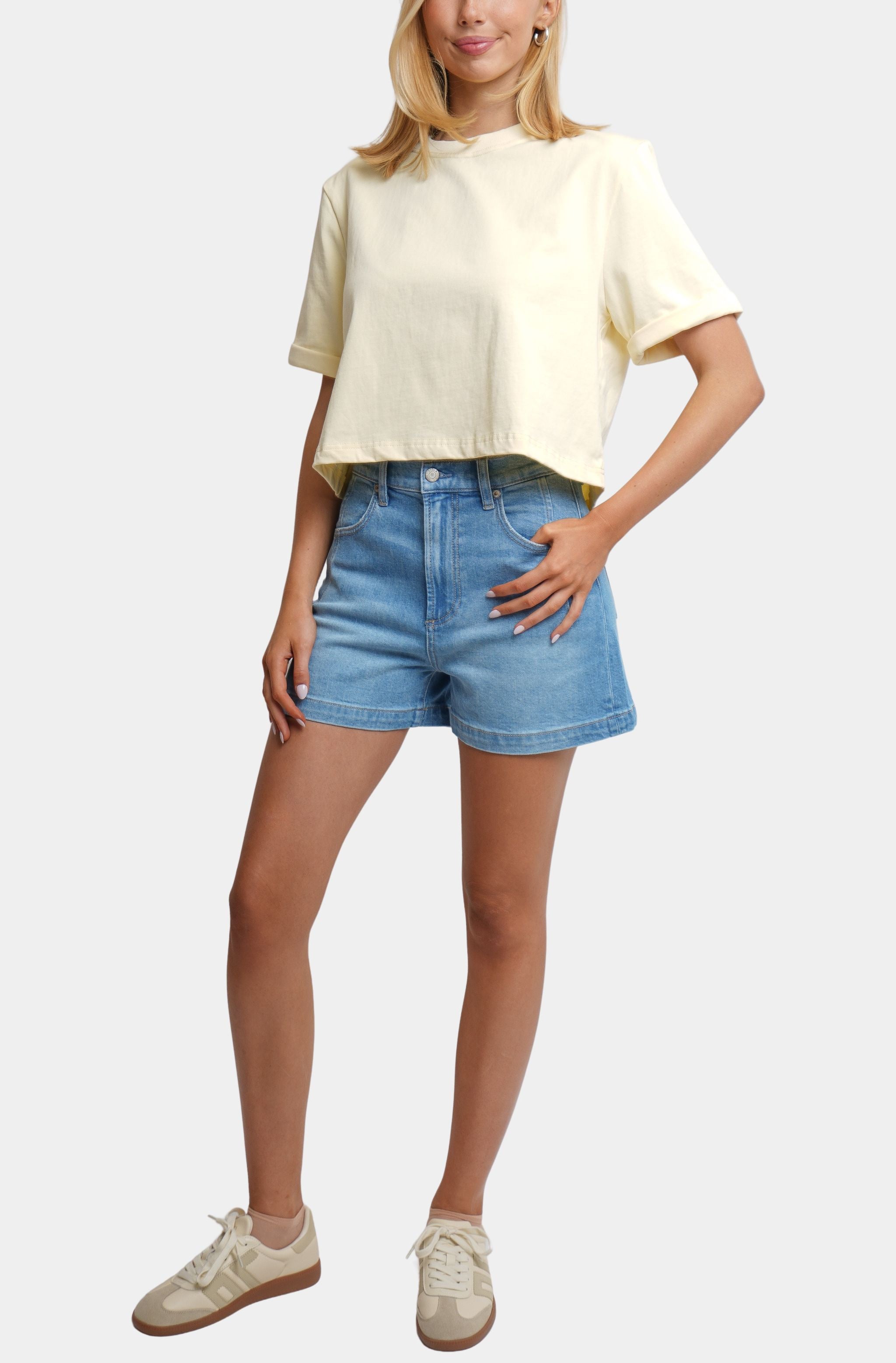 Esyldra Top