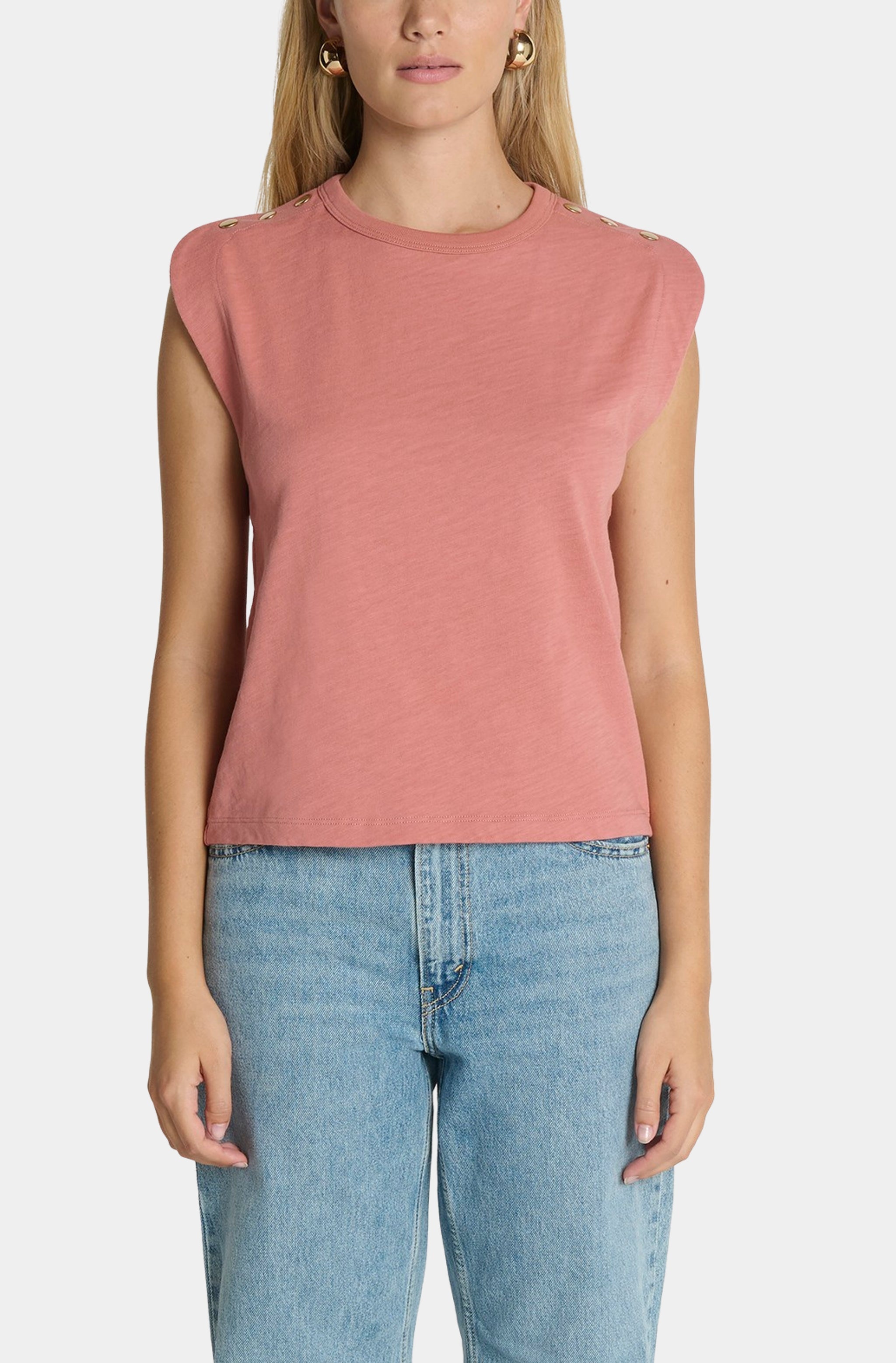Michaela Tee