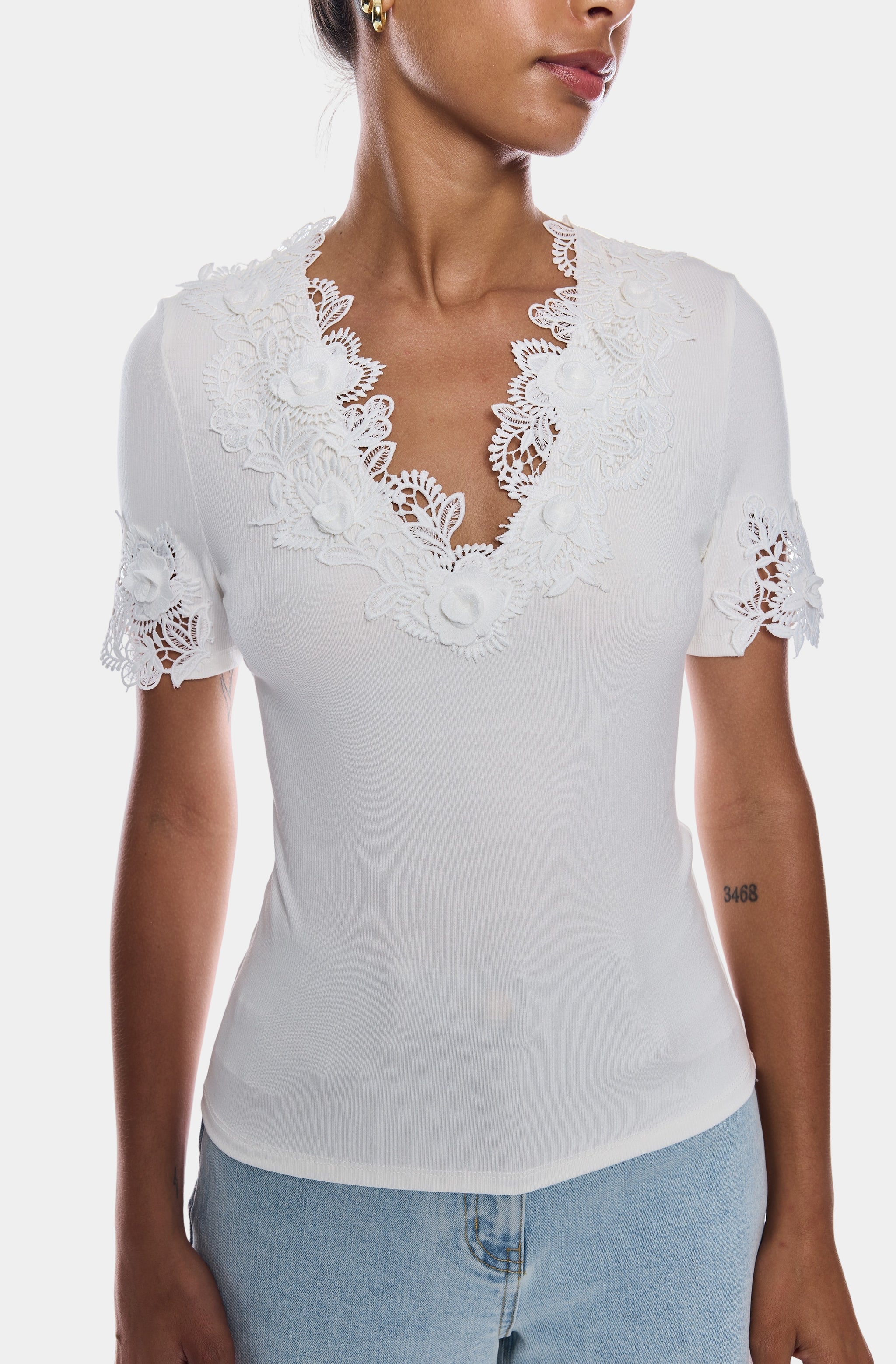 Shiloh 3D Lace Combo Top