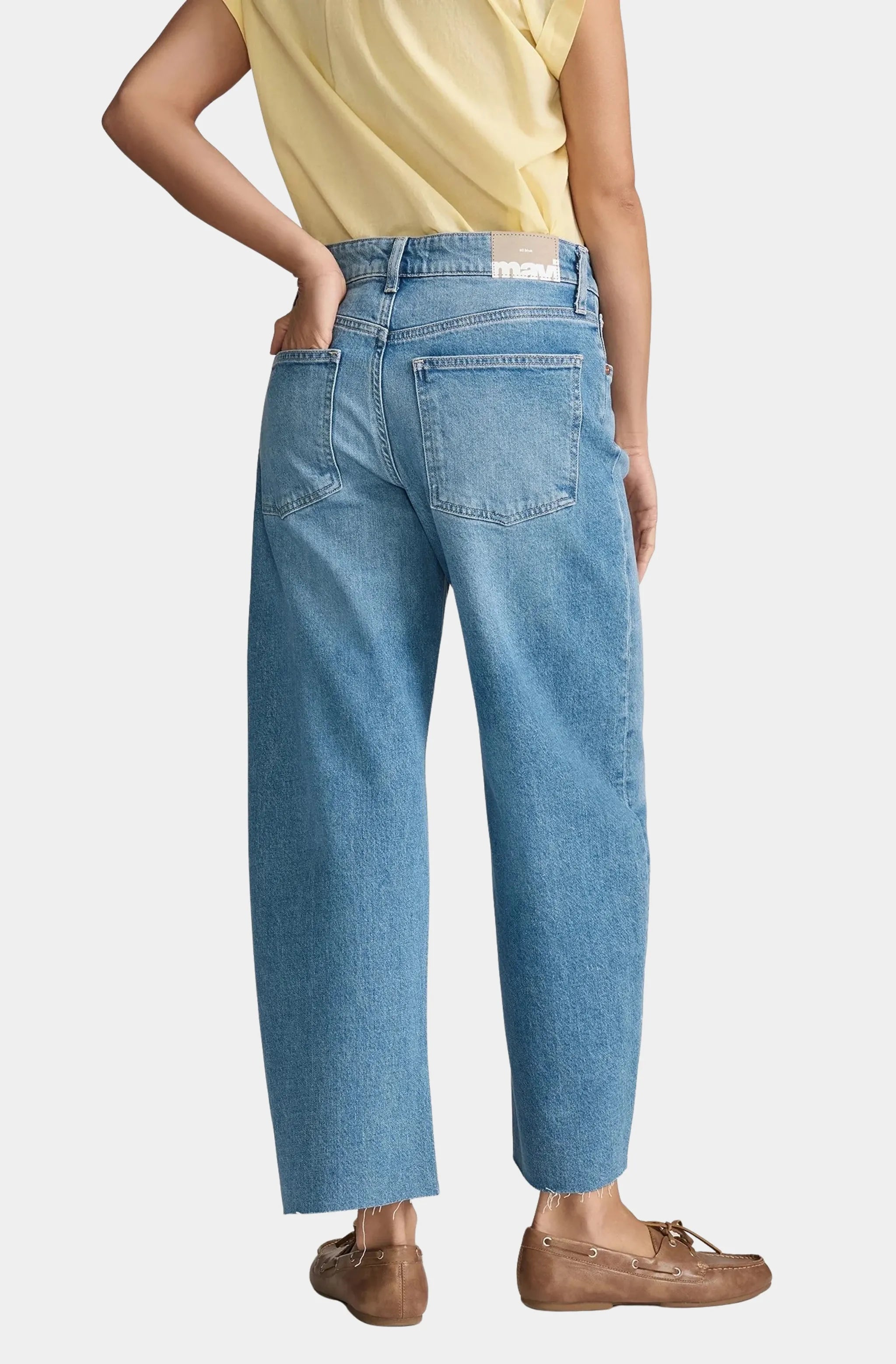 Nica Crop Jeans